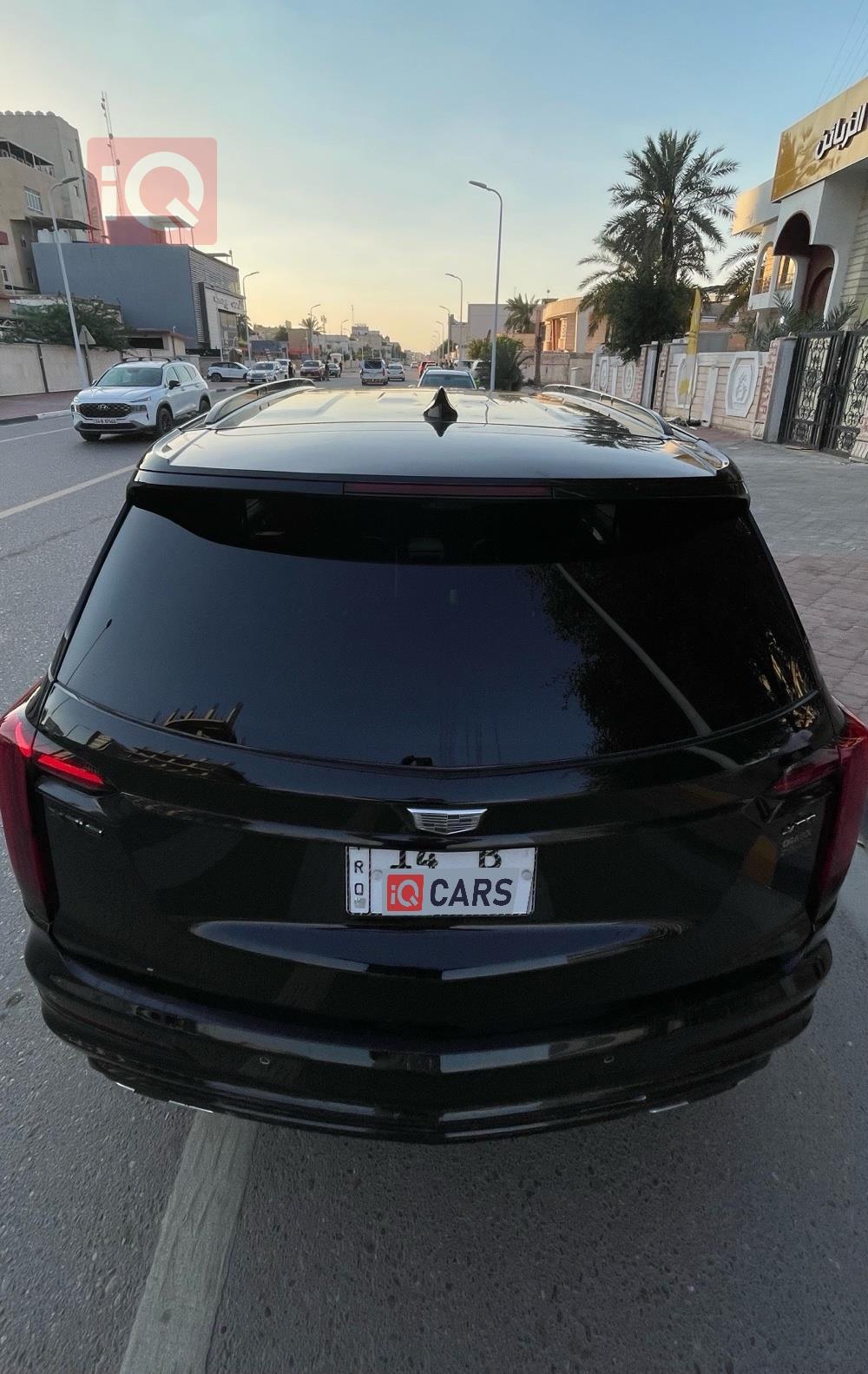 Cadillac XT6
